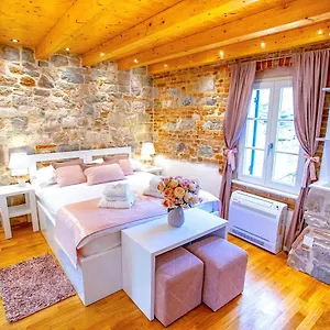 New Lux Merissima krevet i doručak Split